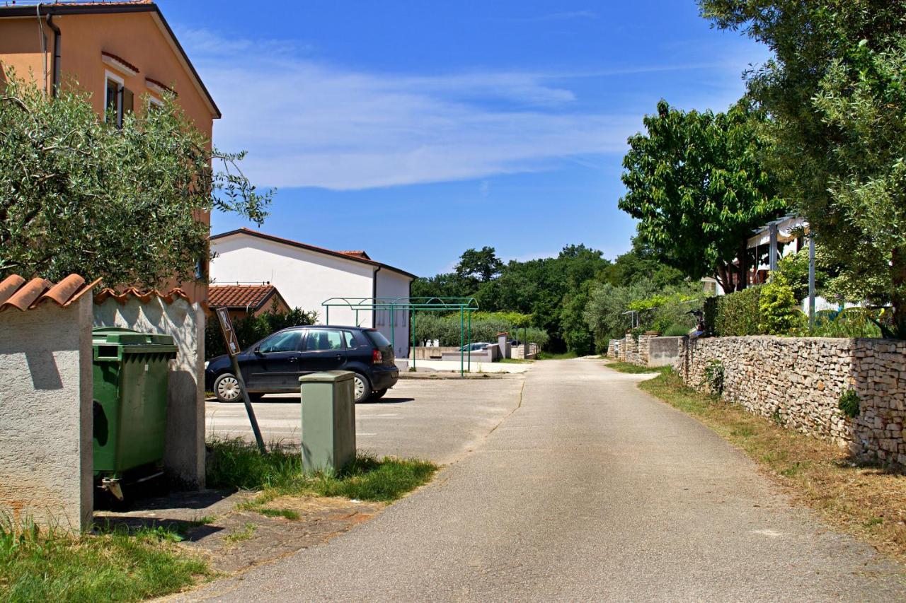 Apartments Kanegra Umag Eksteriør billede